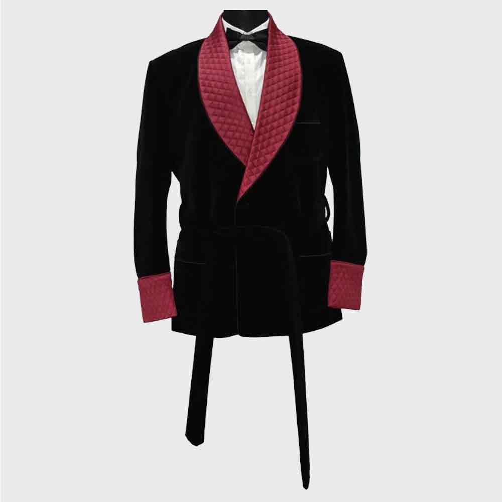 Ascot and smoking jacket for men